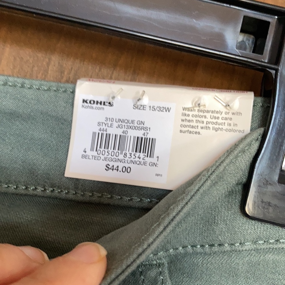 So high rise belted jegging green size 15 / 32 juniors - Picture 9 of 17